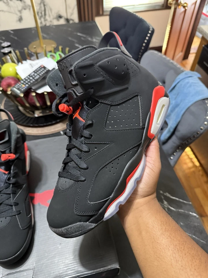 Jordan 6 Retro Infrarrojo Medio Talla 11 Usado Una Vez Foto 3 de 4