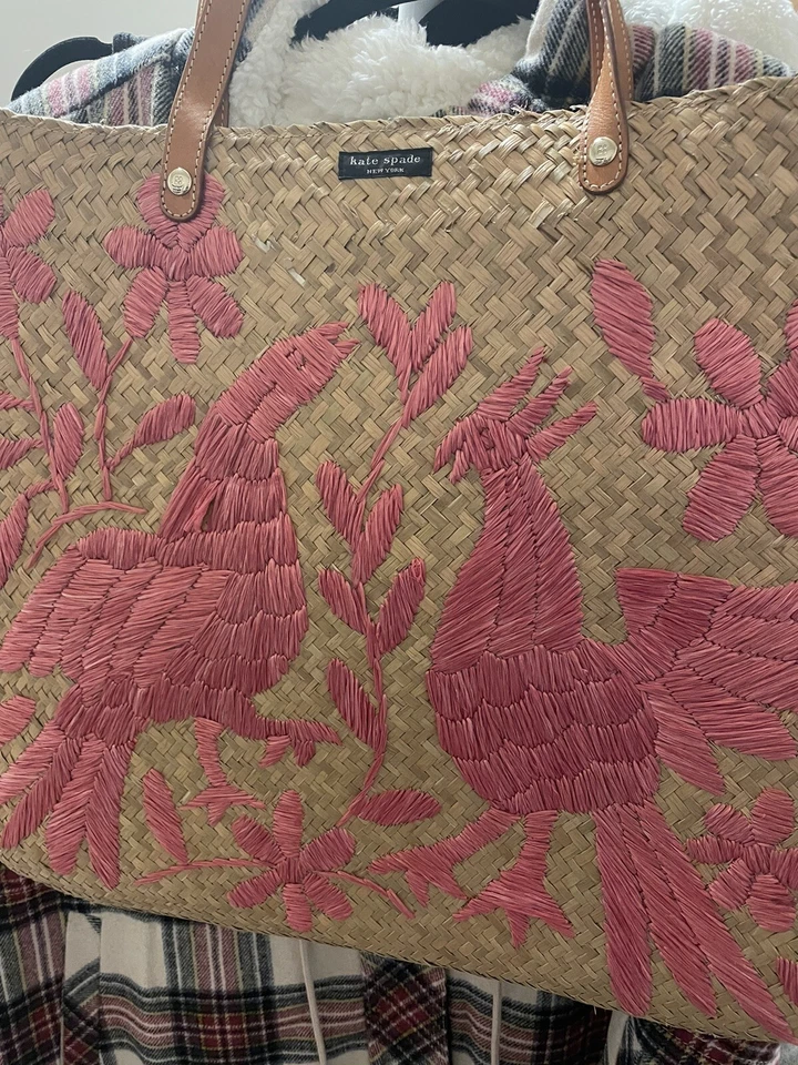 Kate Spade Straw large Tote Embroidered Peacock Design Pre loved - Image 2 of 4