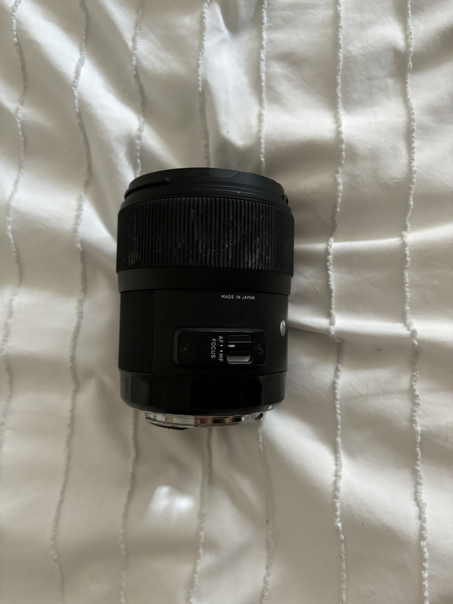 Sigma 35mm DG HSM ART Lens for Canon EF Mount w/ soft case No Box - Main Image
