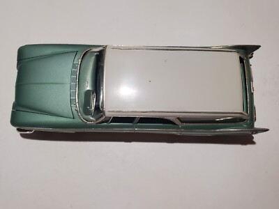 Jo-Han 1960 Plymouth Fury Station Wagon 1:25 Scale Built
