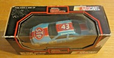 Richard Petty 1992 Racing Champions 1:43 43/STP Car NASCAR Racing NIP