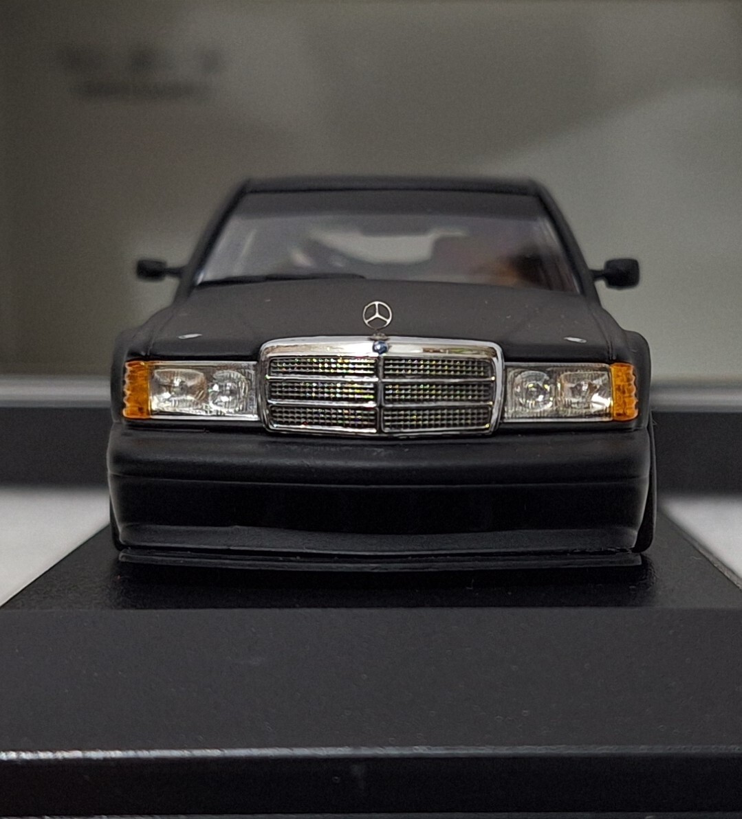 Mercedes-Benz 190E 2.5 16 EVO2 Homologation in Black 1:43 Mercedes-Benz 190E 2.5 16 EVO2 Homologation in Black 1:43