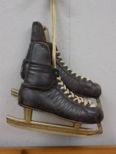 Vintage Hyde Men's Black Leather Ice Skates Sheffield Steel Size 10 1/2