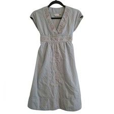 Urban Outfitters Dressed Size XS Embroidered Skater Short Sleeve Kimchi & Blue