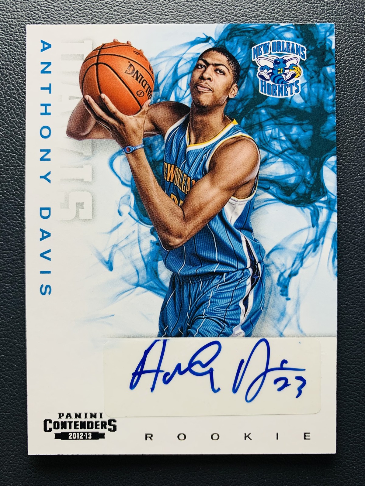 2012-13 Panini Contenders Anthony Davis #201 RC Rookie Signatures Auto