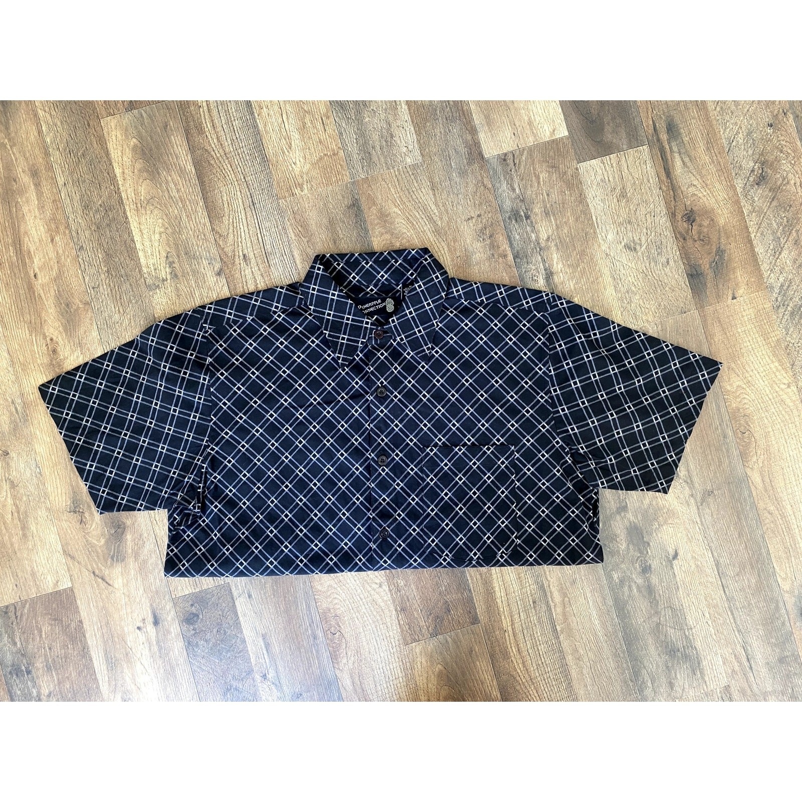 Pineapple Connection Black Patterned Button Up Ca… - image 4