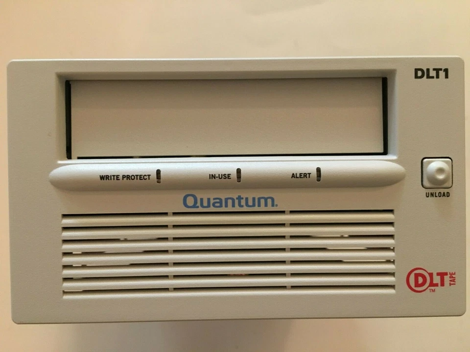 NEW QUANTUM DLT1 BH1AA-YF INTERNAL 40/80 GB SCSI LVD TAPE DRIVE  - Image 2 of 4