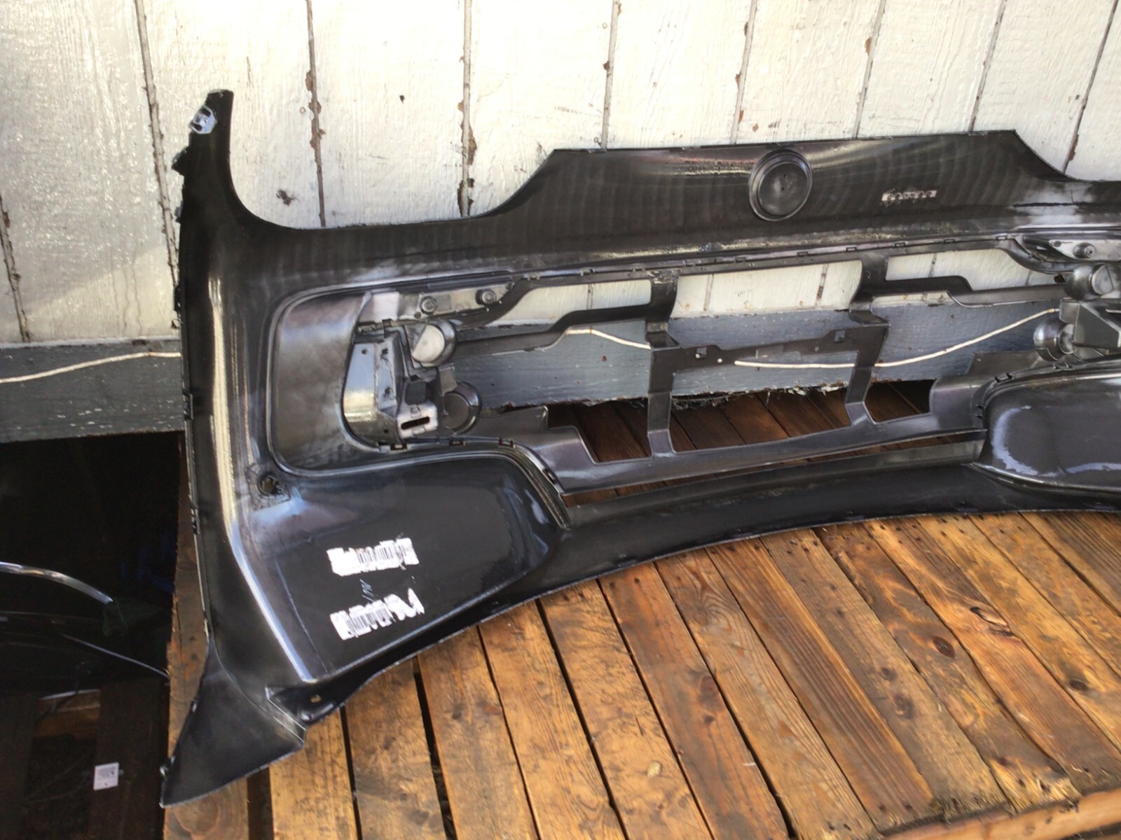 2014 2015 2016 2017 2018 2019 2020 BMW i8 REAR BUMPER COVER OEM USED