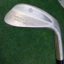PROFESSIONAL OPEN SERIES 690 WEDGE 16 DEGREE RH 37" STEEL SHAFT - GOOD CONDITION