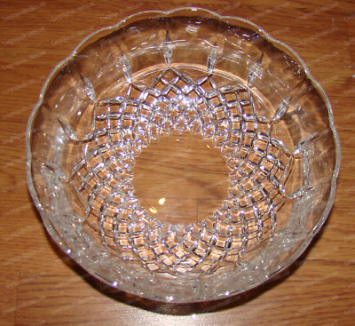 Floral Blooming Crystal Salad - SERVING BOWL, Waved Edge, Diamond Base