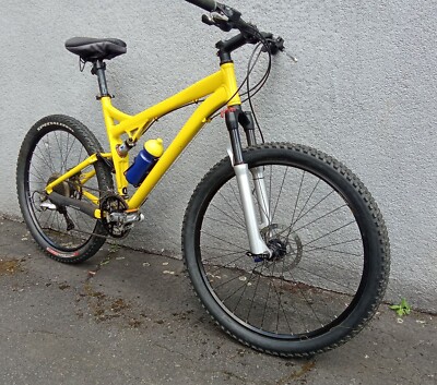 downhill bike Fox