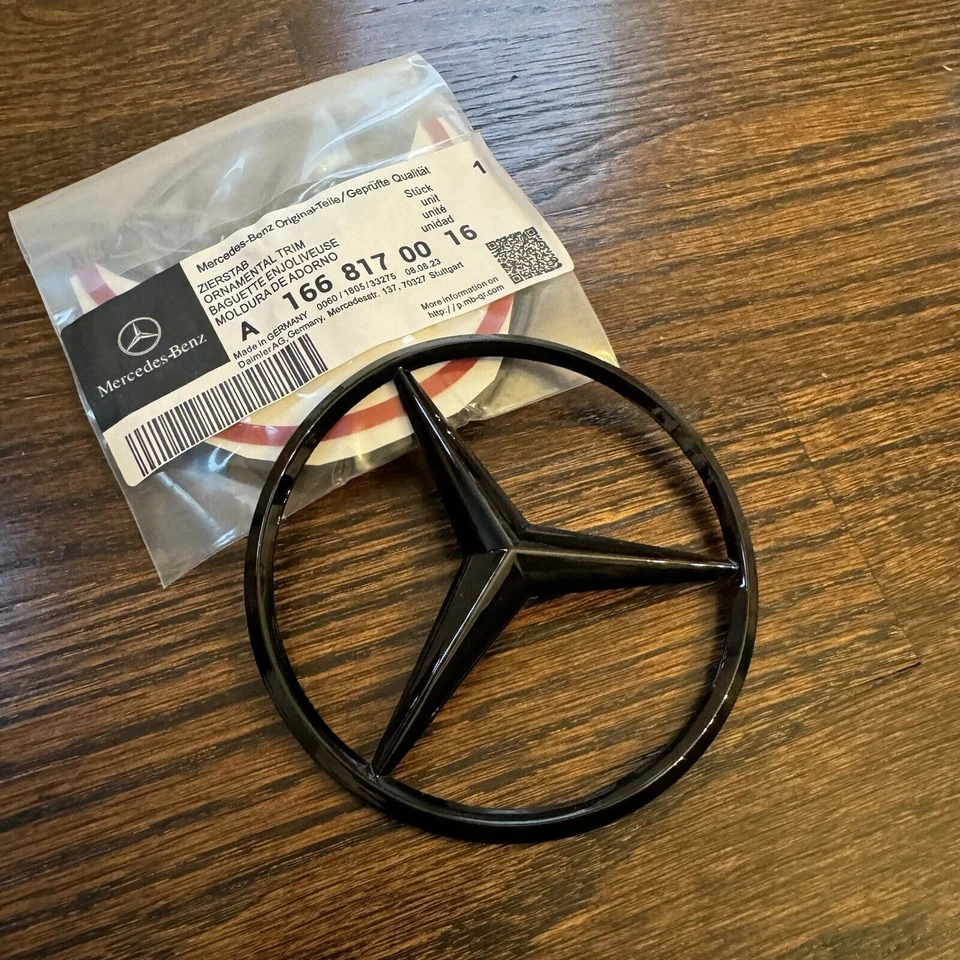 AMG GLE350 W166 SUV NEGRO BRILLANTE emblema estrella tapa maletero trasero logotipo insignia Foto 3 de 4