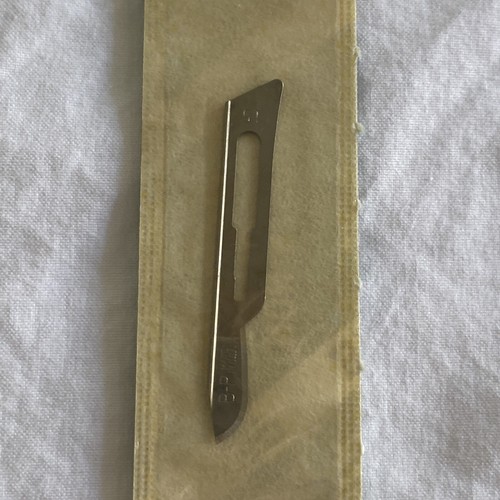 Bard Parker B-P Non-Sterile Rib Back Blade Made in USA #15 Multiple Available - Picture 2 of 4
