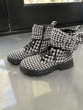 Betsey Johnson Dozer Rhinestone Boots (size 8...