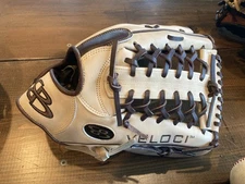 Boombah Veloci 12.5 In Baseball Softball Utility Glove NWOT RHT Steerhide - HOH