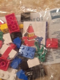 LEGO Christmas Elf Boy 10165 & Elf Girl 10166 Set 100% Complete w/ Instructions