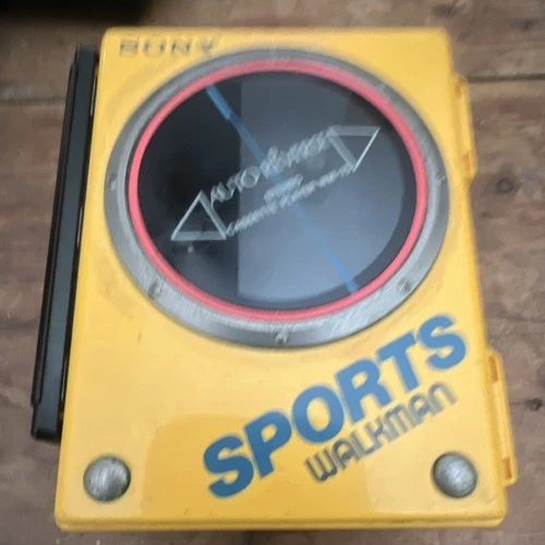 Sony Sports Walkman Yellow Portable Cassette Player Headphone Belt Clip