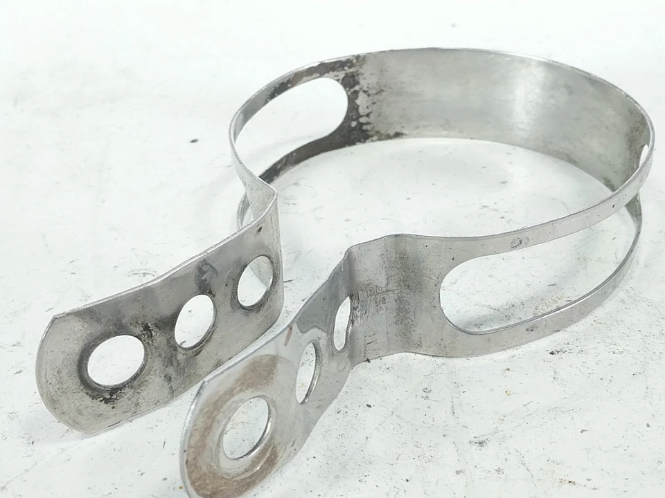 99 Ducati 900 SS Exhaust Mount Bracket Clamp - Image 3 of 4
