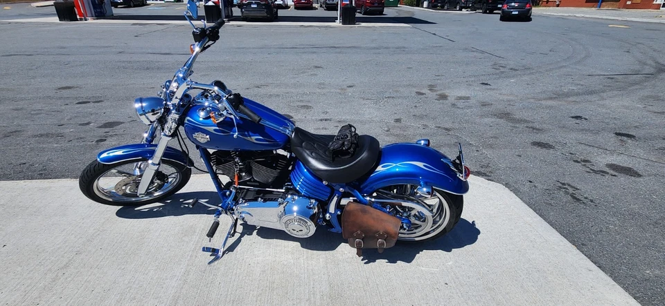 Harley-Davidson: Street - Image 2 of 4