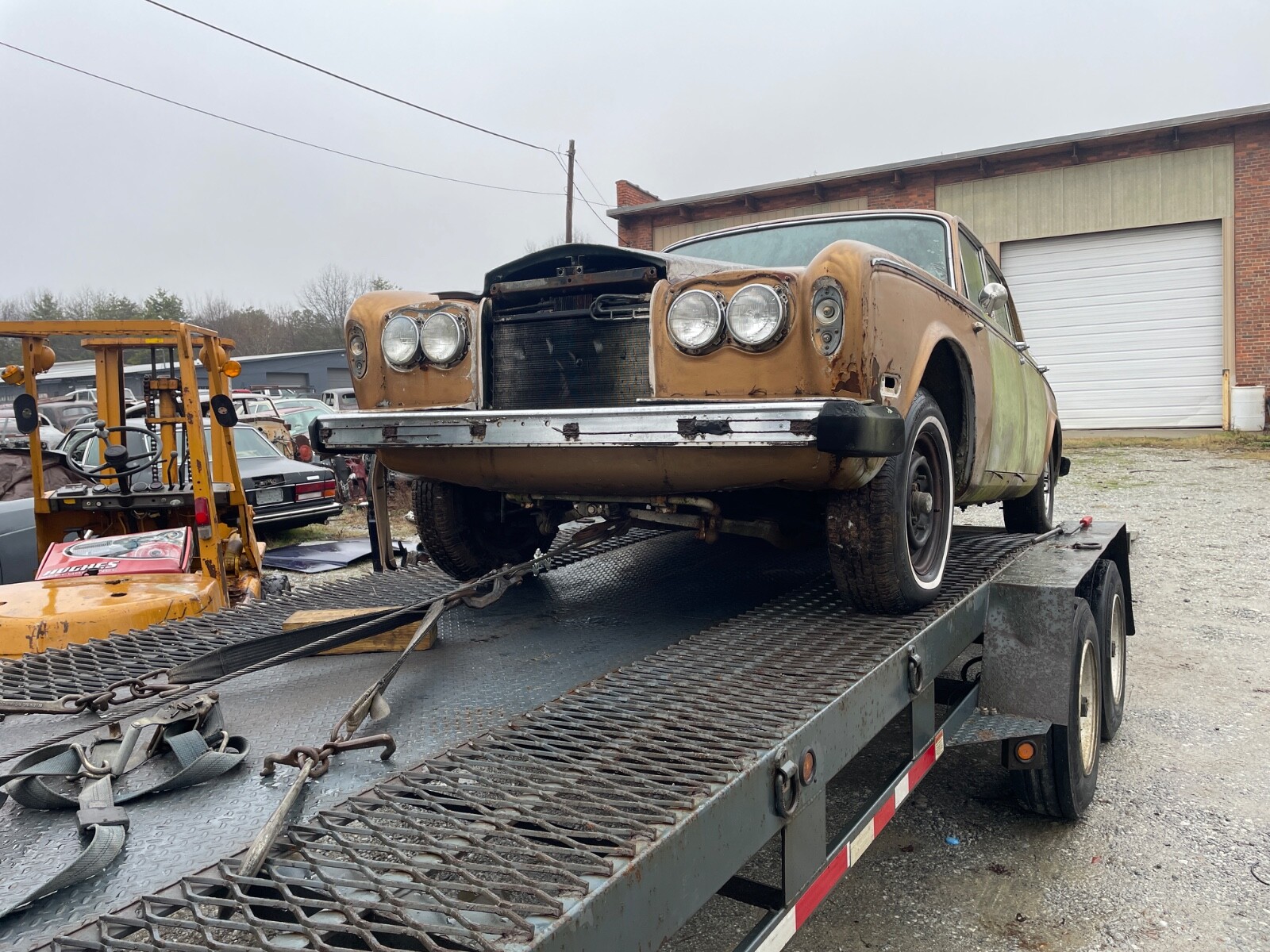 ROLLS ROYCE CORNICHE SHADOW BENTLEY HEADER TANK. WORLDS LARGEST USED INVENTORY