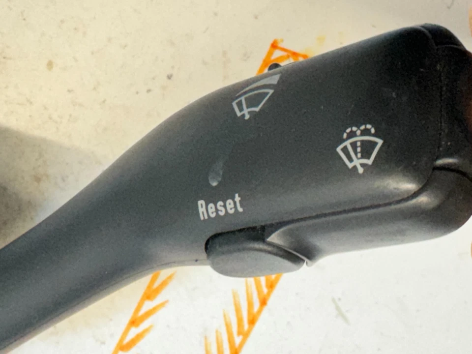 2000-2004 AUDI A6 HEADLIGHT TURNSIGNAL WINDSHIELD WIPER CONTROL SWITCH OEM - Image 4 of 4