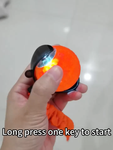 Interaktiver Katzenspielzeug Ball USB Wiederaufladbar mit Schwanz Smart Motion Haustierspielzeug Indoor - Video 1 von 1