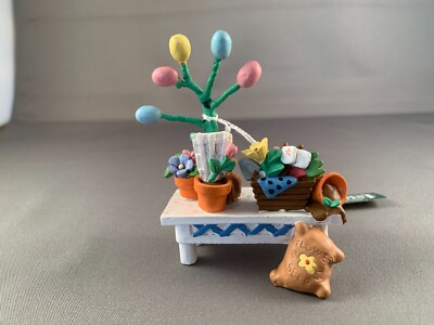 COTTONTAIL LANE GARDEN FLOWER STAND EASTER COLLECTIBLE MIDWEST NEW MINT