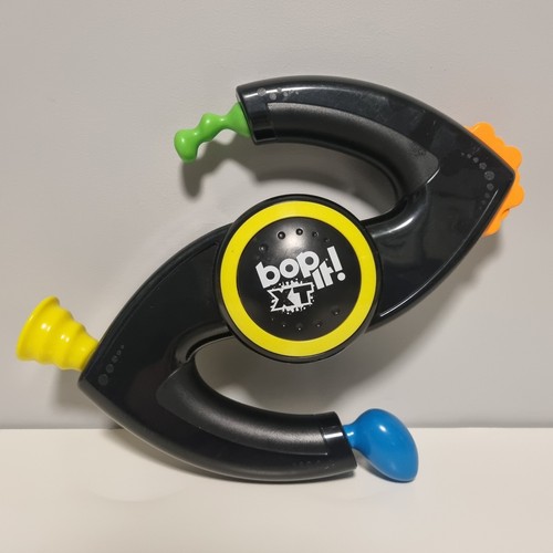 Bop It! XT Hasbro 2010 Black Multicoloured Electronic Kids Talking Game Working