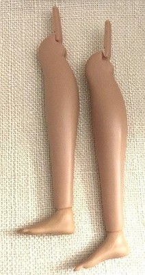 LEGS IN HUNGARIAN SKINTONE FROM LUSTRE LILITH 12'' NU FACE INTEGRITY TOYS DOLL