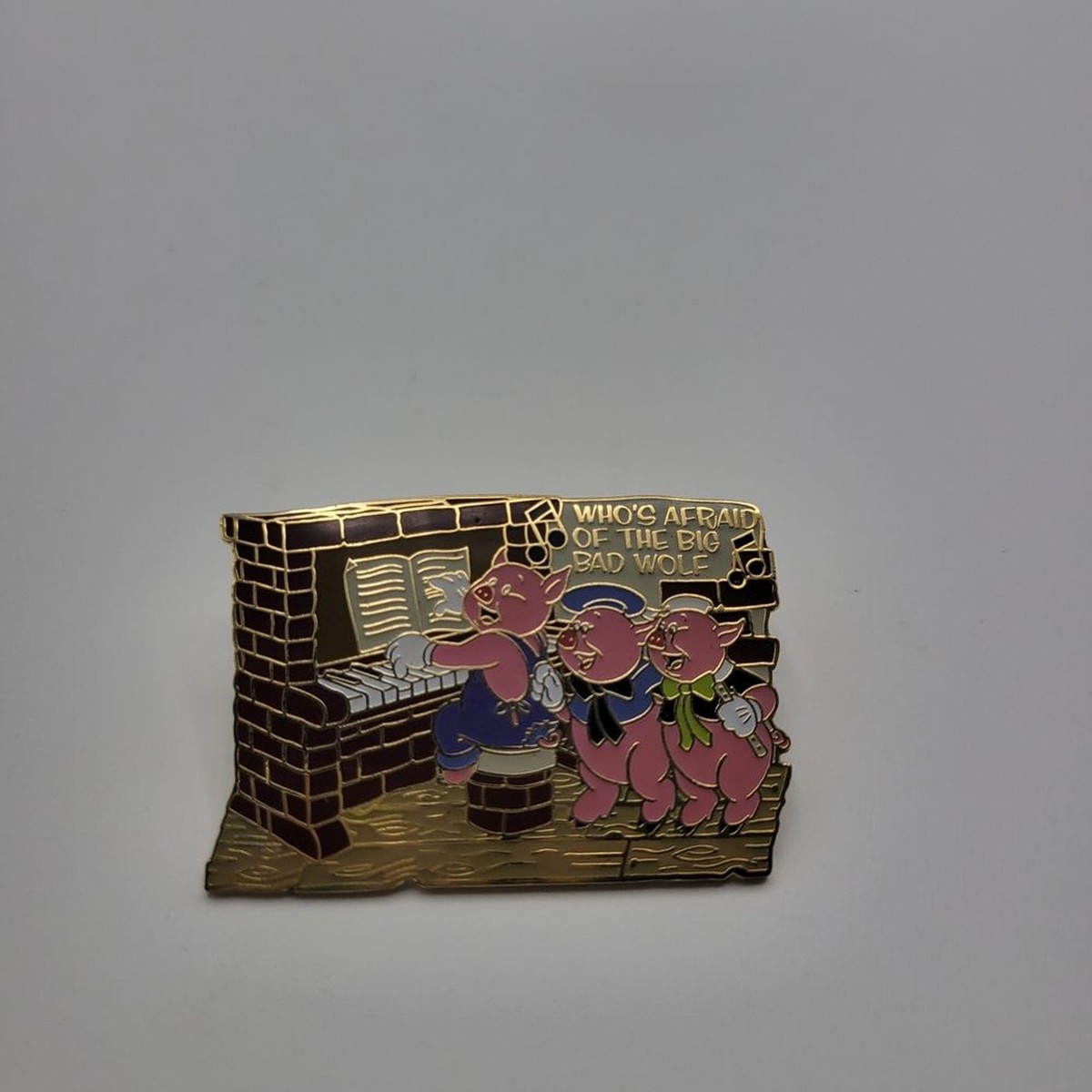 Three Little Pigs Disney Store Magical Musical Moments Enamel Pin View 5