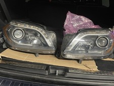 Zwei Mercedes GL W166 Bi-Xenon Scheinwerfer mit EU Xenon ILS System Kurvenlicht