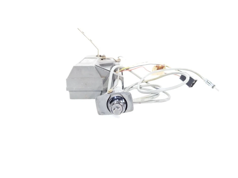 1992 年阿尔法罗密欧 Spider Veloce 原始设备制造商电源天线带所有电线  — 第 3/4 张图片