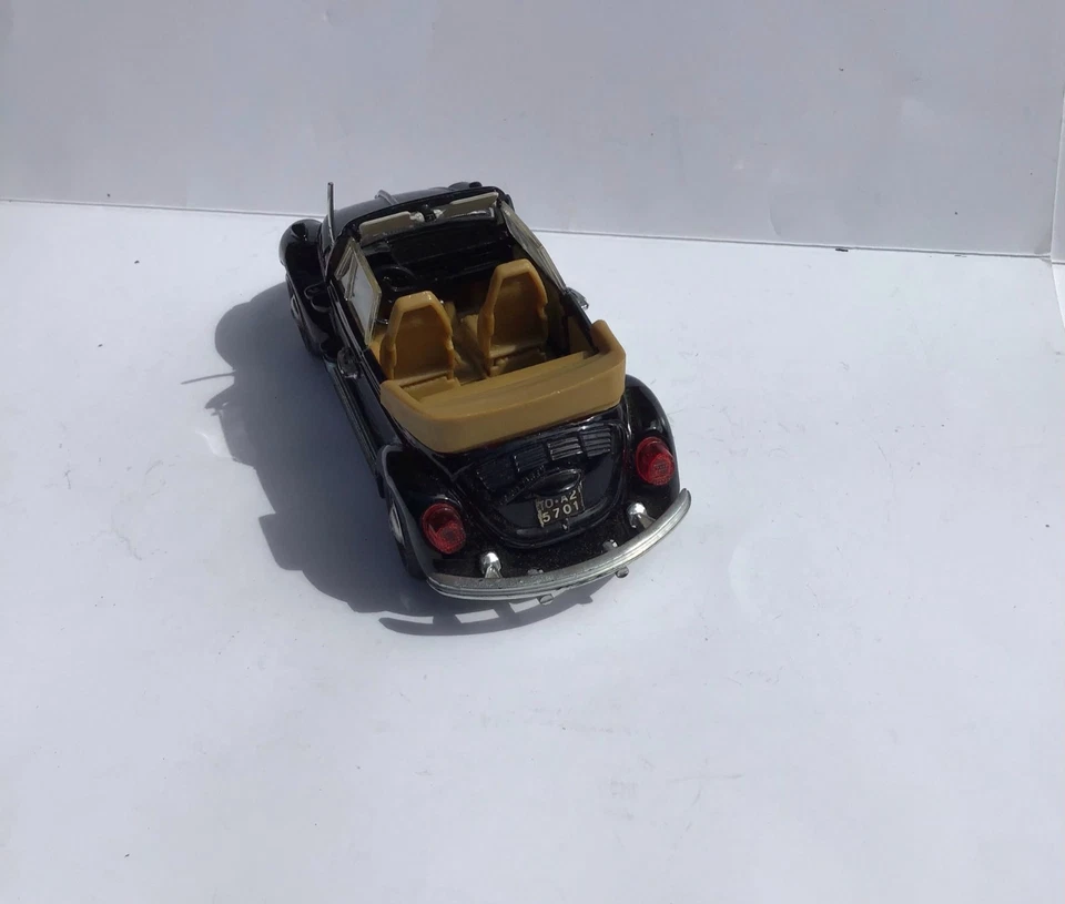 POLISTIL Volkswagen 1303 Maggiolino Cabriolet scala 1/25 ottime condizioni. Senz - Immagine 3 di 4