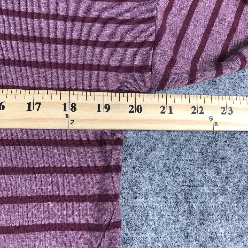 Camisa Three Dots Mujer Pequeña Borgoña Rayas Manga 3/4 Cuello Redondo Dobladillo Dividido Foto 4 de 4