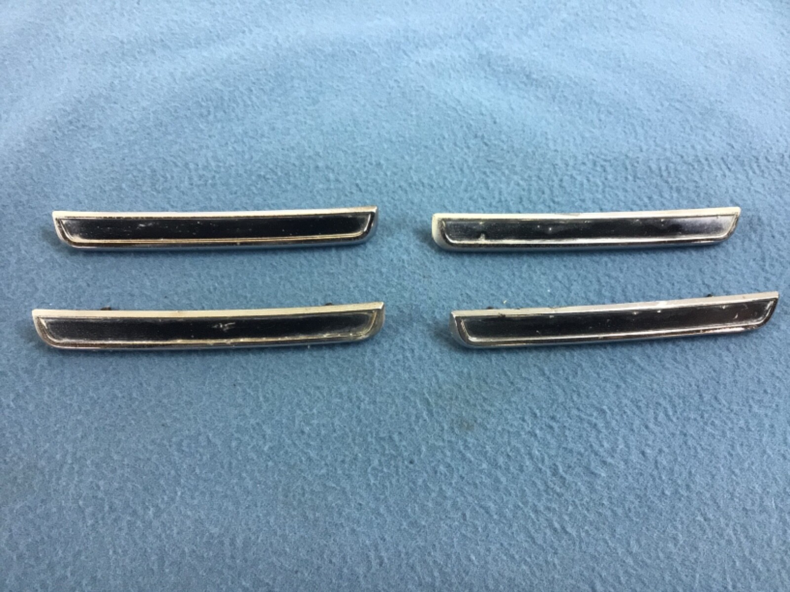 1970 FORD TORINO GT RANCHERO REAR LOWER PANEL ORNAMENT TRIM D0OB ...