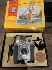 Vintage Kodak Brownie Flashmite 20 Outfit Camera with Original Box