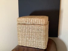 Casual Woven Seagrass Square Cube  Pouf Natural Coastal Cottage Ottoman