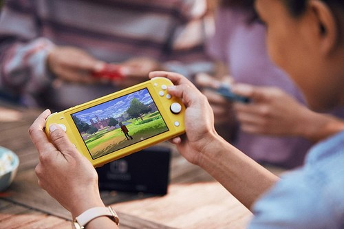 Nintendo Switch Lite Yellow Game Console 32 GB Handheld Gaming System HDHSYAZAA. - Picture 7 of 8