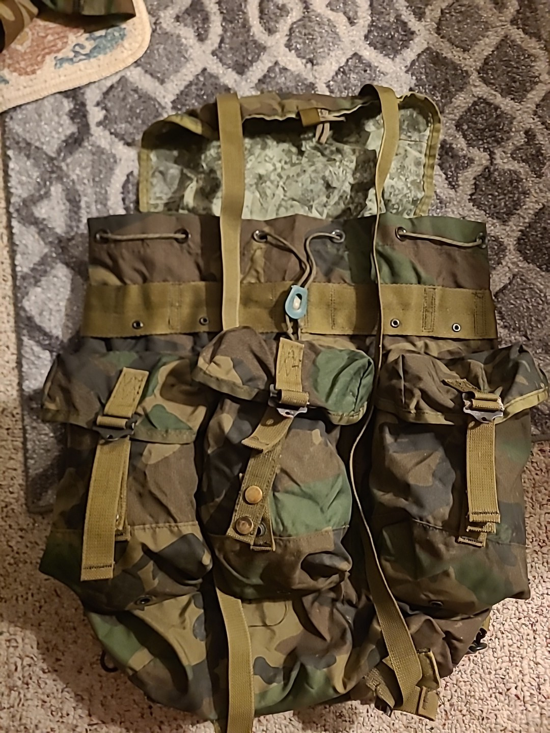 US Military Woodland Camo Large Rucksack Backpack Pack  Without Frame. 