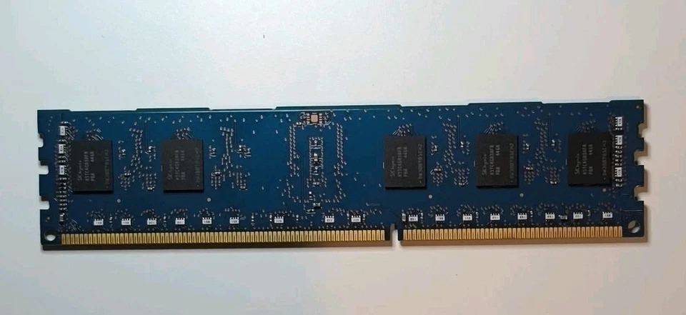 Lot Of 16 - (64GB) HMT451R7BFR8A-PB HYNIX 4GB 1Rx8 PC3L-12800R Server RAM - Image 3 of 4