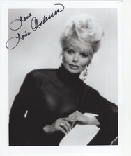 Loni Anderson Signed 8 x 10 Photo / Autographed Actress WKRP in Cincinnati