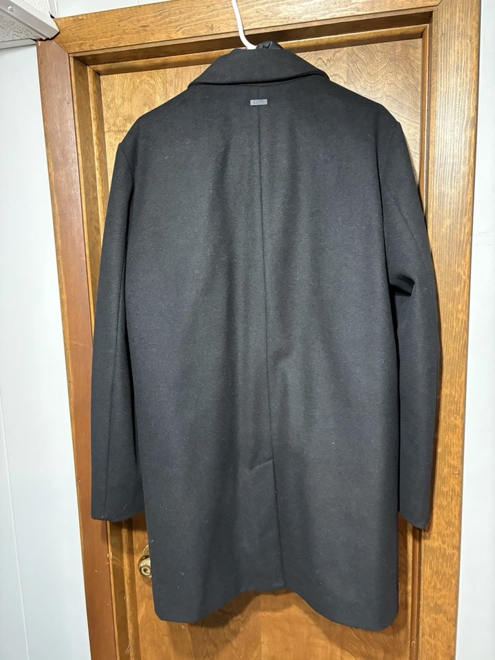 DKNY Men’s Wool Overcoat Lined Small Removable Flap - Image 2 of 4