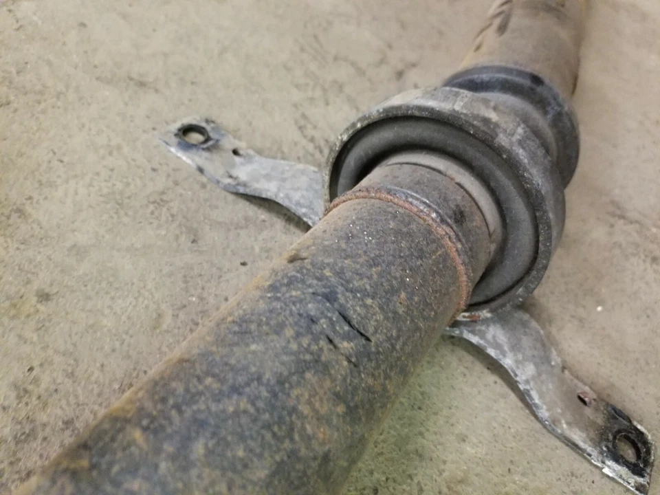 VW VOLKSWAGEN PHAETON 2004 4,2 L 8 cilindros eje de transmisión trasero Foto 4 de 4