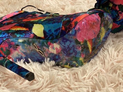 Botas de satén Brian Atwood Lindford estampado floral talla 8,5 neón - Imagen 5 de 10