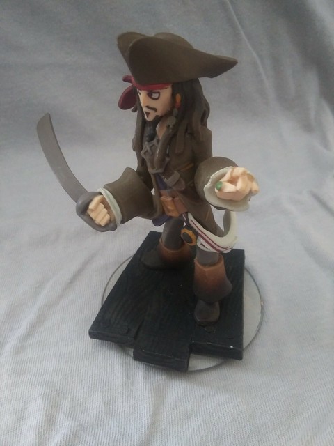 captain jack sparrow figure