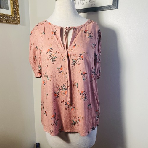 NWT Lucky Brand Dusty Pink Floral top medium. Retails $60 - Picture 8 of 14