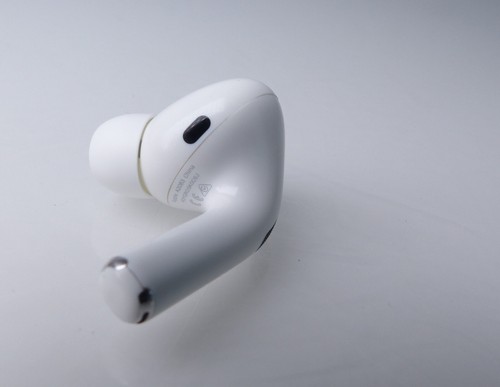 Apple AirPods Pro A2083 Kopfhörer NUR RECHTS gebraucht #58 - Photo 6/7