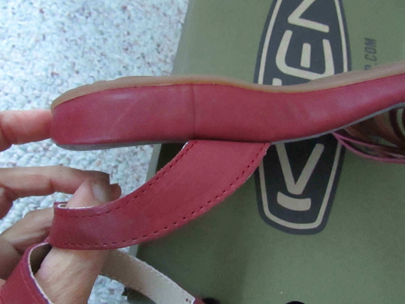 NUOVI SANDALI DONNA KEEN SMERALD CITY CON CINTURINO E FIBBIA 9 5 PELLE HENNÉ MELONE