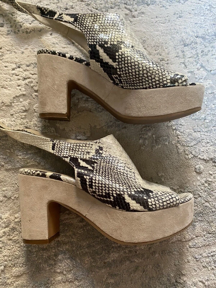 DELMAN SANDALS WEDGES HEELS SHOES PLATFORM BEIGE 9 M SNAKE SKIN SUEDE WRAP TAUPE - Image 2 of 4