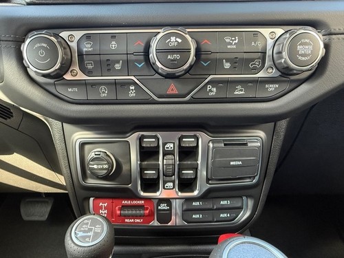 2026 Jeep Gladiator MOJAVE X 4X4 - Picture 28 of 34